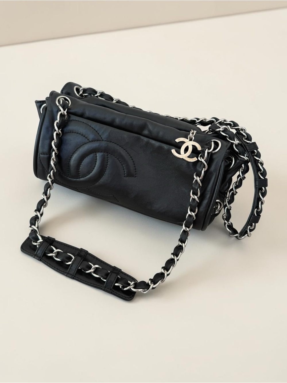 CHANEL 2006 Lux Ligne Accordian Shoulder Bag - Picture 10 of 15